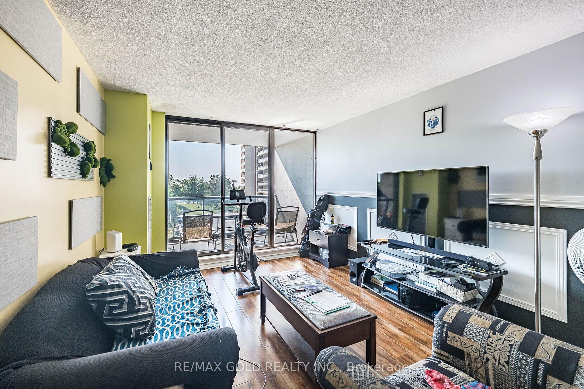 Photo 13 of Unit 407, 21 Knightsbridge Road, Brampton, Queen Street Corridor — HOMEH