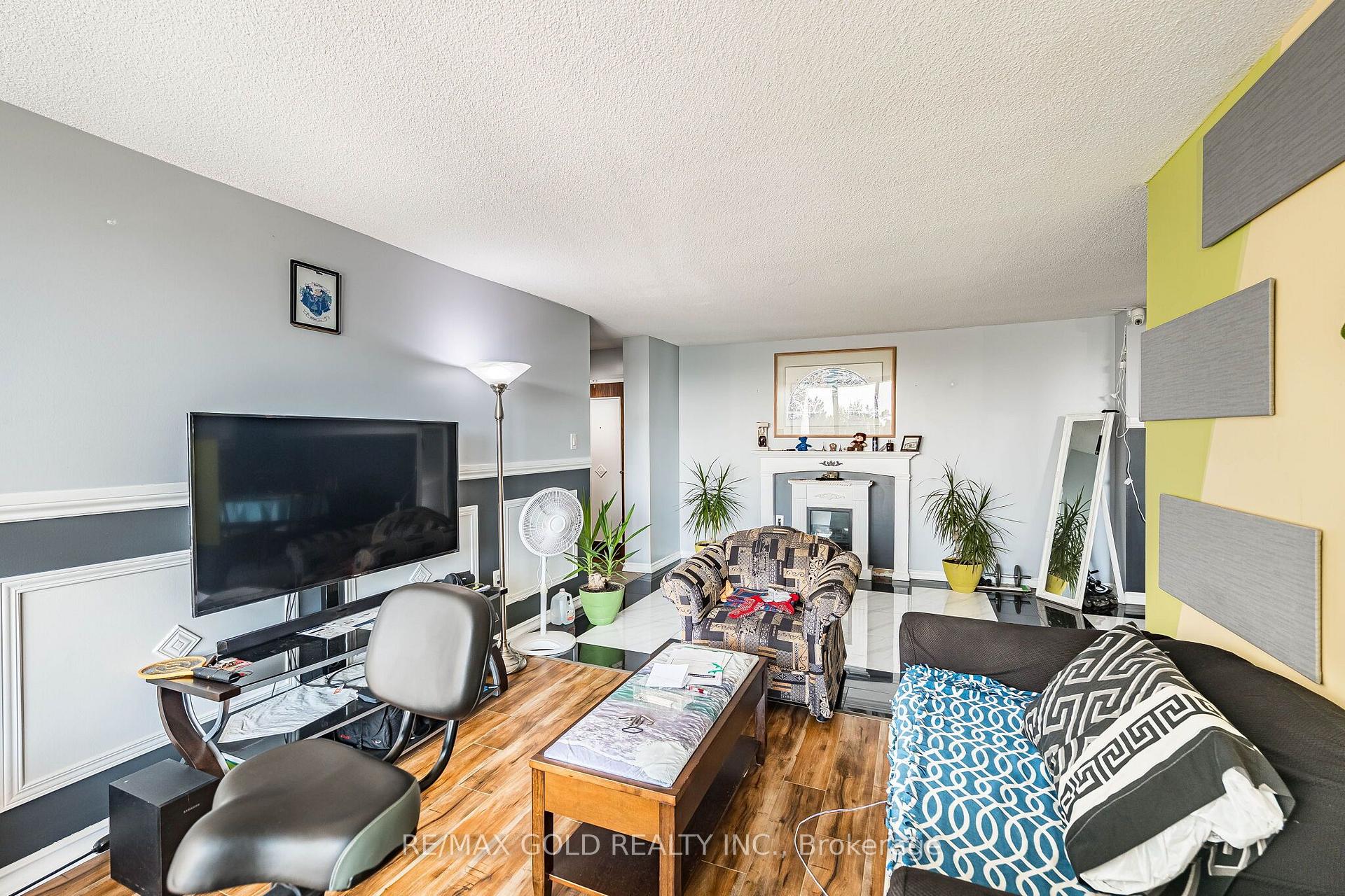 Photo 16 of Unit 407, 21 Knightsbridge Road, Brampton, Queen Street Corridor — HOMEH