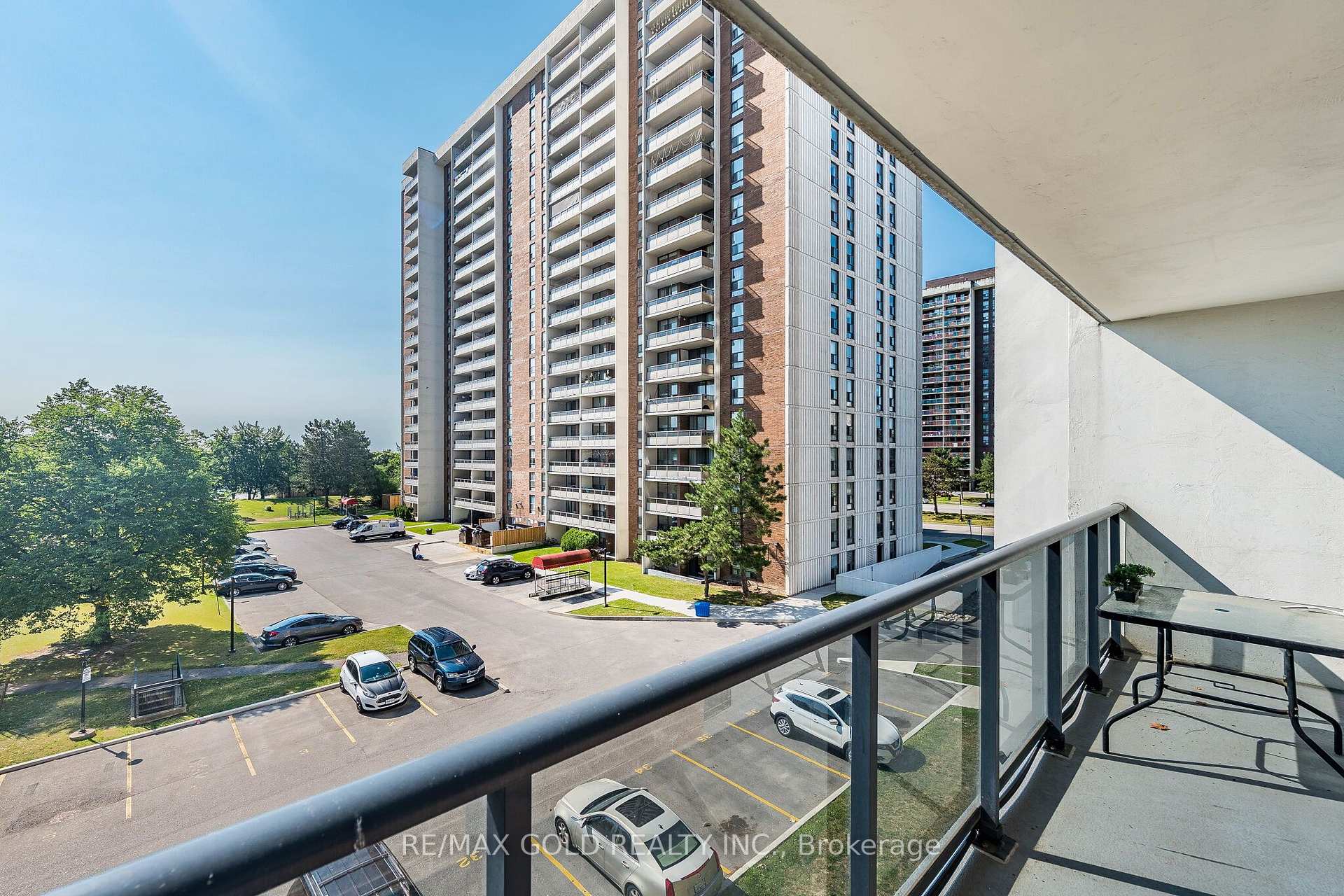 Photo 25 of Unit 407, 21 Knightsbridge Road, Brampton, Queen Street Corridor — HOMEH