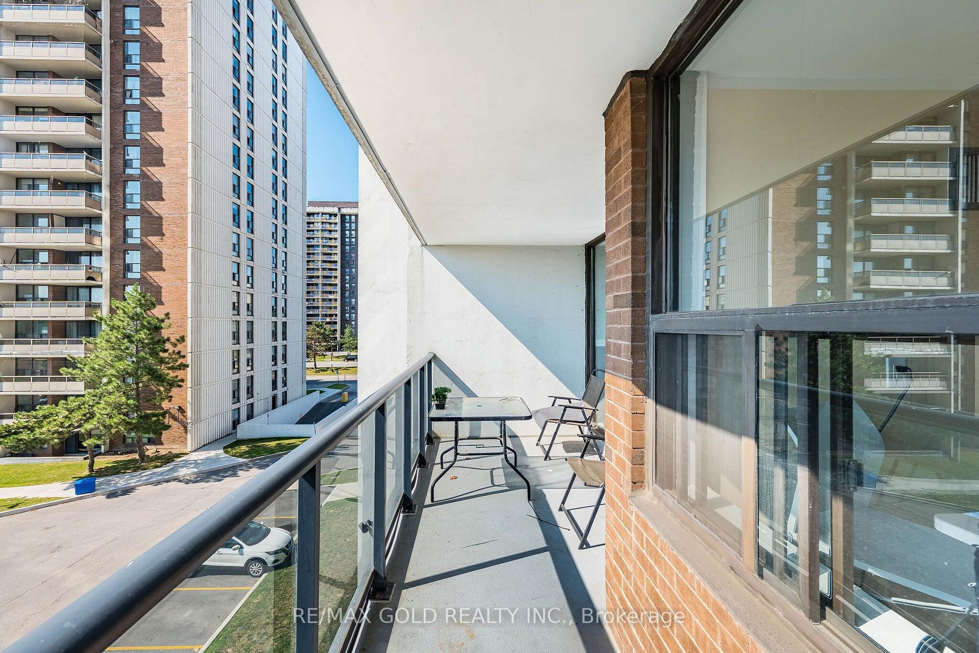 Photo 26 of Unit 407, 21 Knightsbridge Road, Brampton, Queen Street Corridor — HOMEH