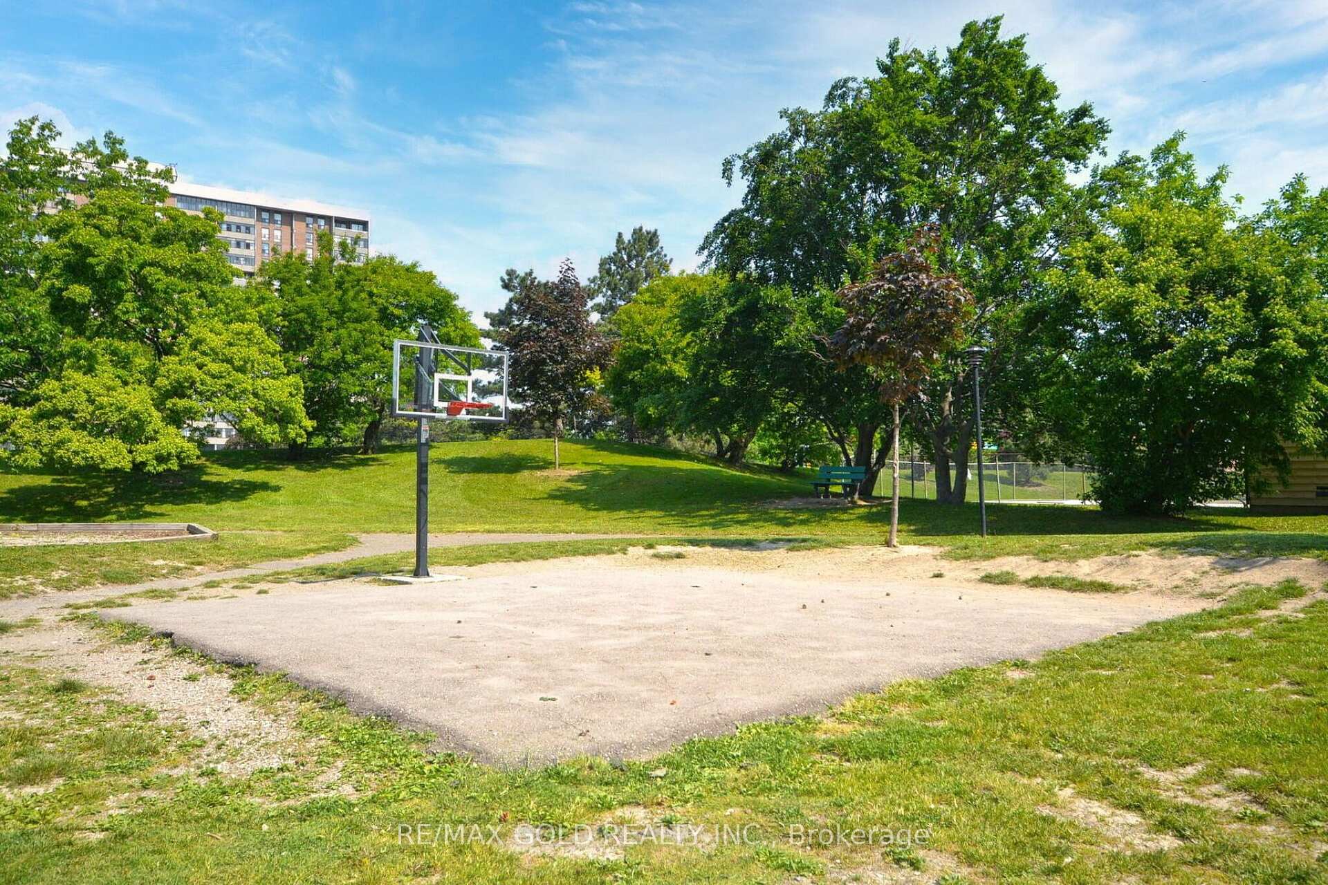 Photo 48 of Unit 407, 21 Knightsbridge Road, Brampton, Queen Street Corridor — HOMEH