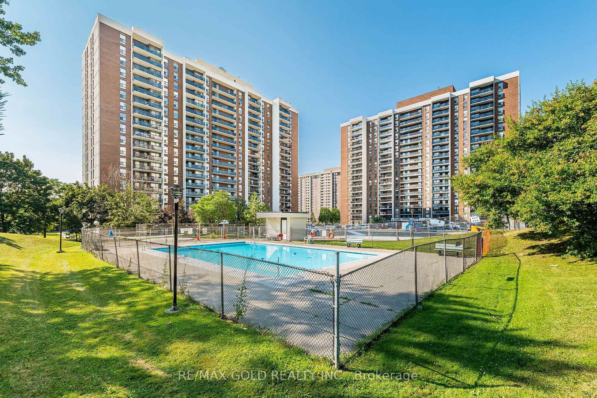 Photo 49 of Unit 407, 21 Knightsbridge Road, Brampton, Queen Street Corridor — HOMEH