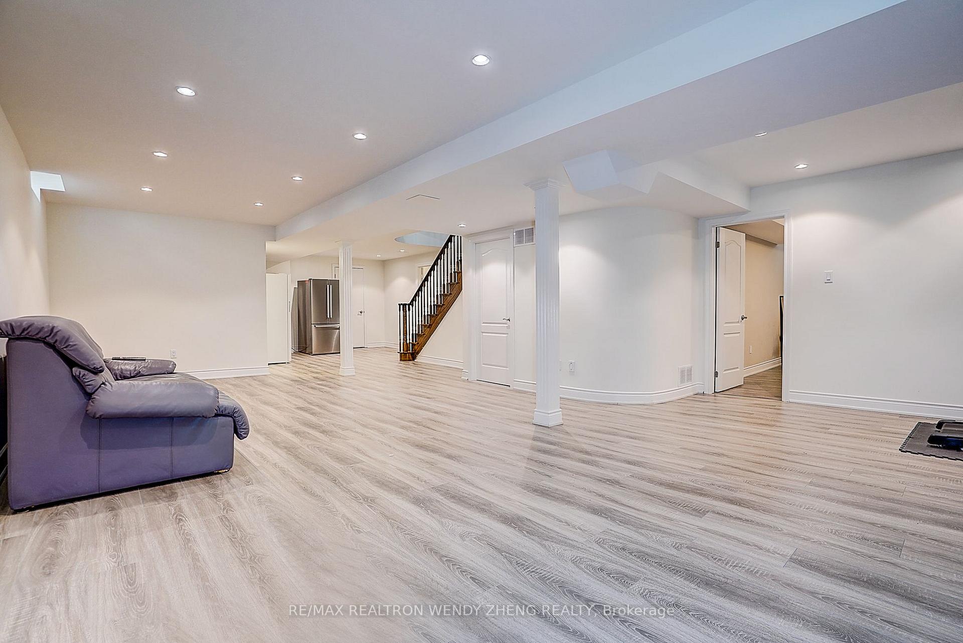 Photo 39 of 57 Loring Crescent, Markham, Unionville — HOMEH