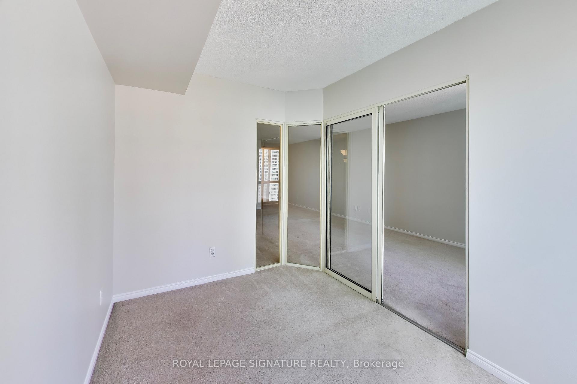 Photo 7 of Unit 2313, 25 The Esplanade, Toronto, Waterfront Communities — HOMEH