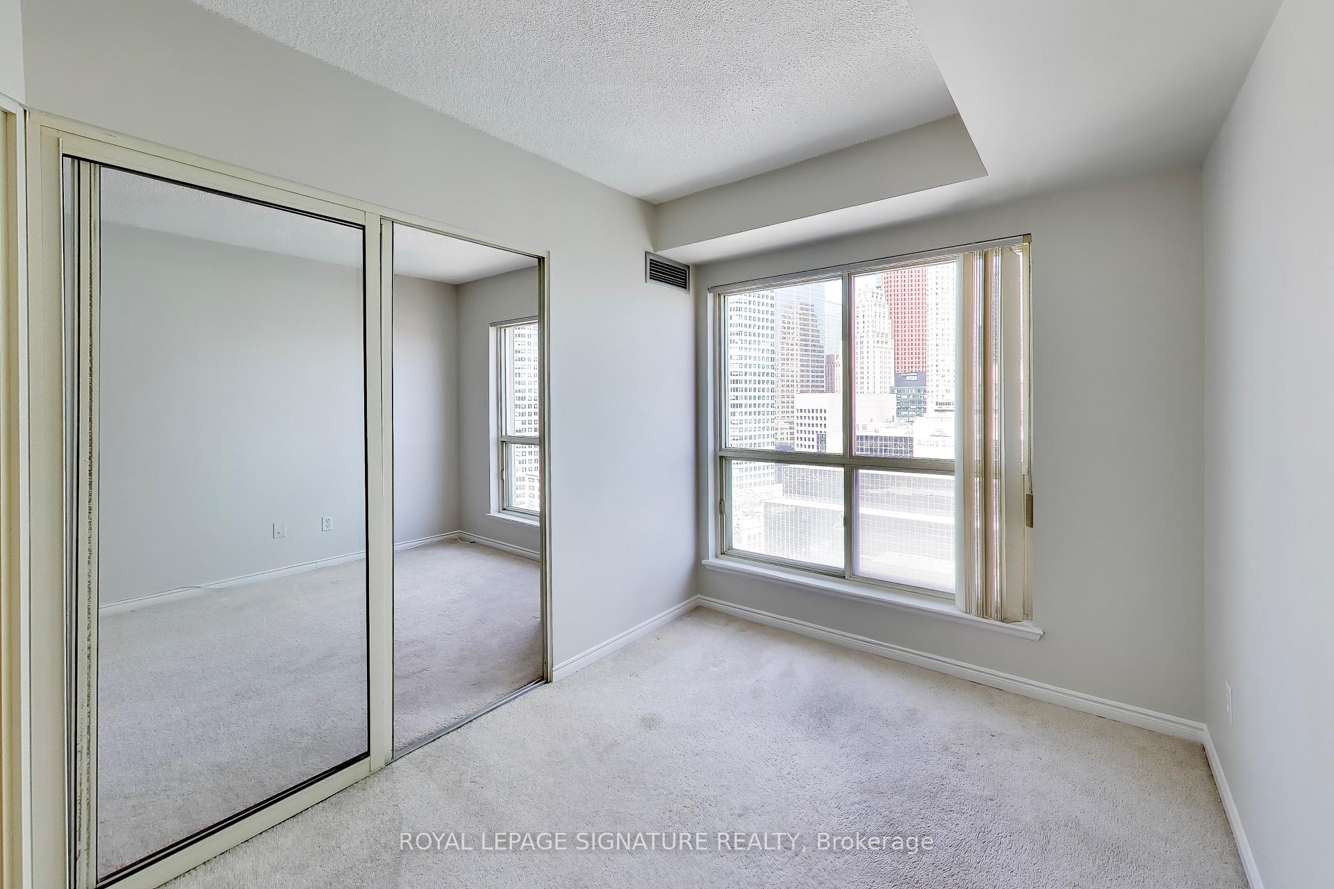 Photo 8 of Unit 2313, 25 The Esplanade, Toronto, Waterfront Communities — HOMEH
