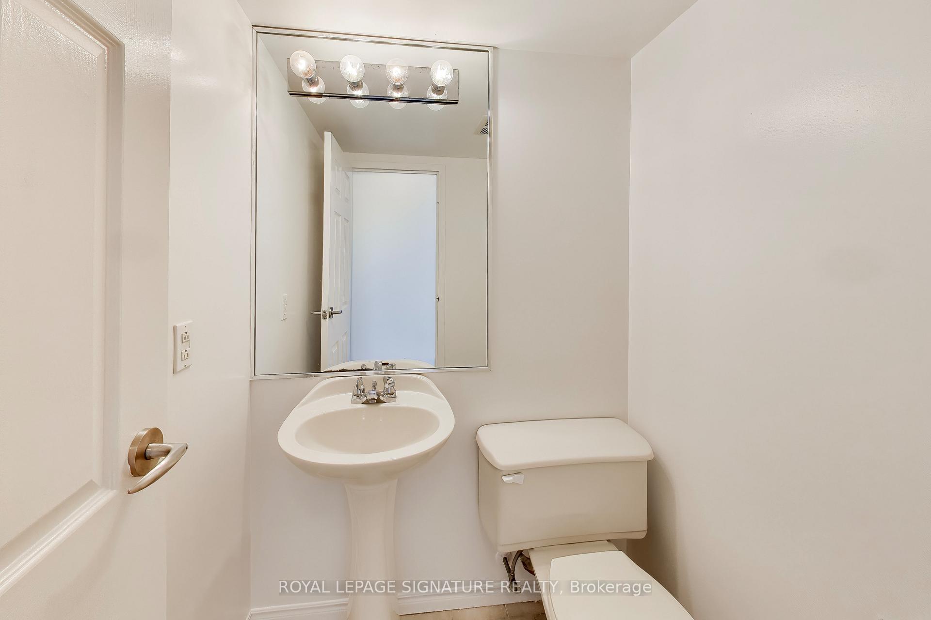 Photo 13 of Unit 2313, 25 The Esplanade, Toronto, Waterfront Communities — HOMEH