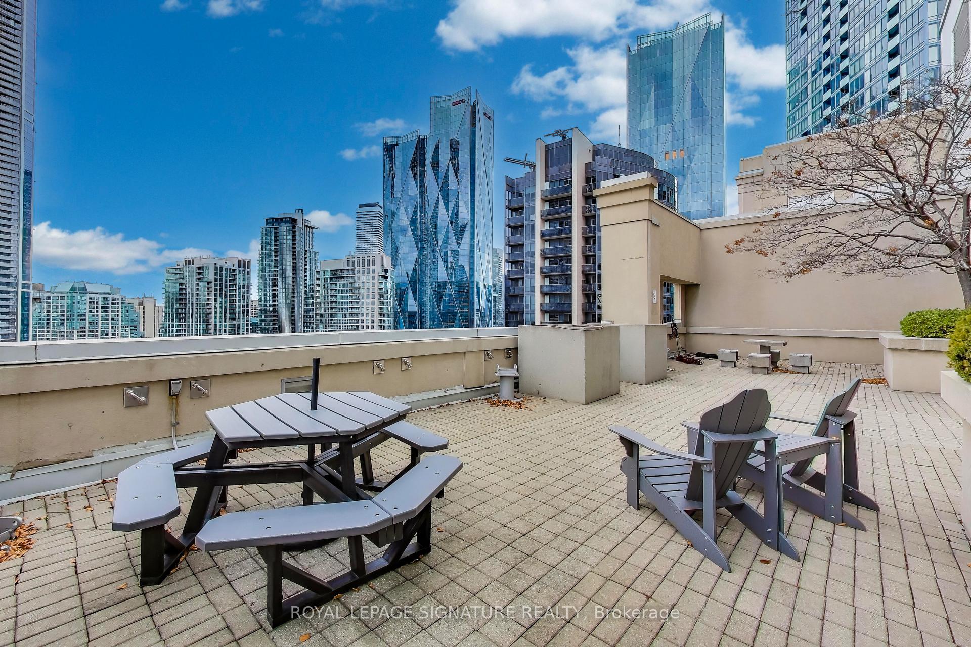 Photo 30 of Unit 2313, 25 The Esplanade, Toronto, Waterfront Communities — HOMEH