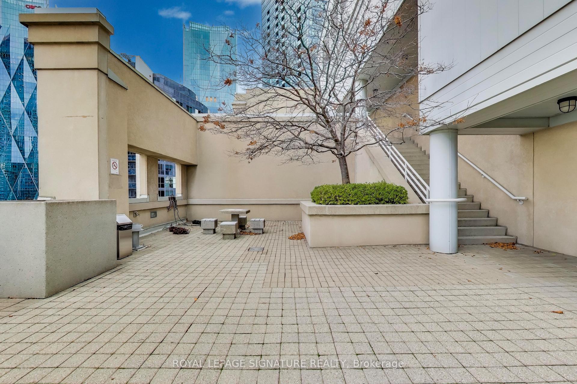 Photo 31 of Unit 2313, 25 The Esplanade, Toronto, Waterfront Communities — HOMEH