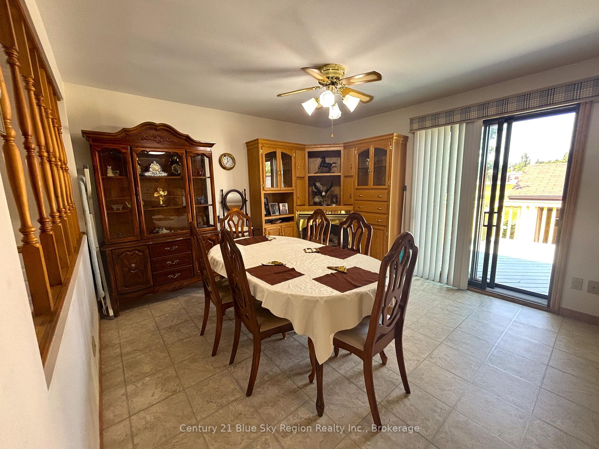 Photo 17 of 877 O'Brien Street, North Bay, Central — HOMEH