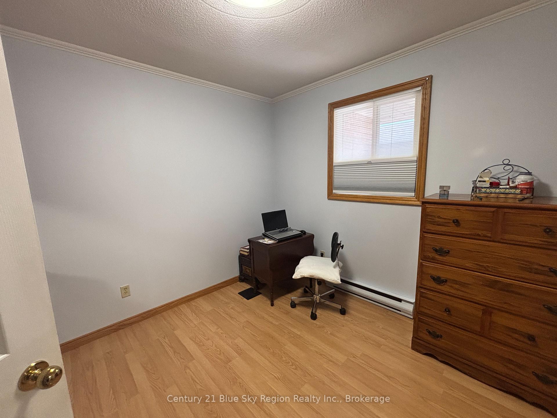 Photo 19 of 877 O'Brien Street, North Bay, Central — HOMEH