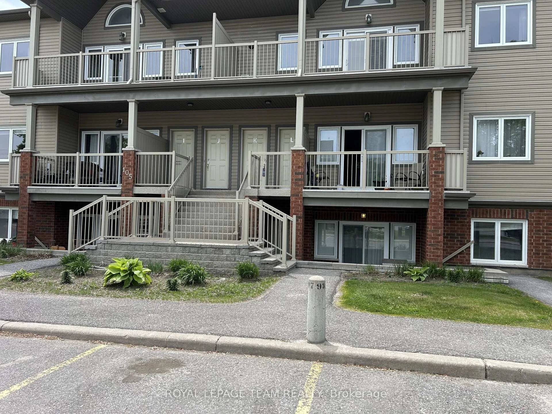 Photo 24 of Unit H, 105 Fraser Fields Way, Ottawa, Barrhaven - Heritage Park — HOMEH