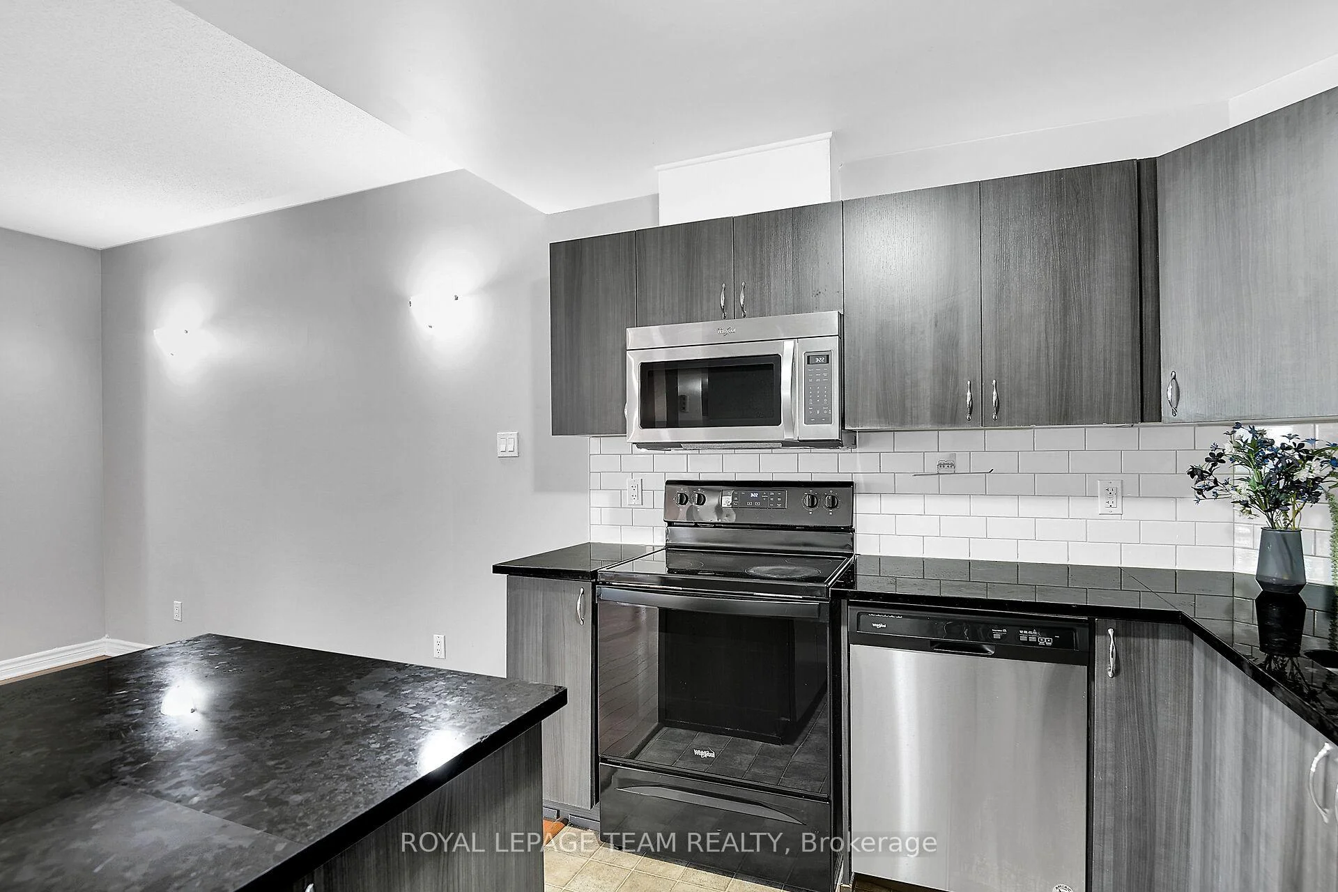 Photo 25 of Unit H, 105 Fraser Fields Way, Ottawa, Barrhaven - Heritage Park — HOMEH