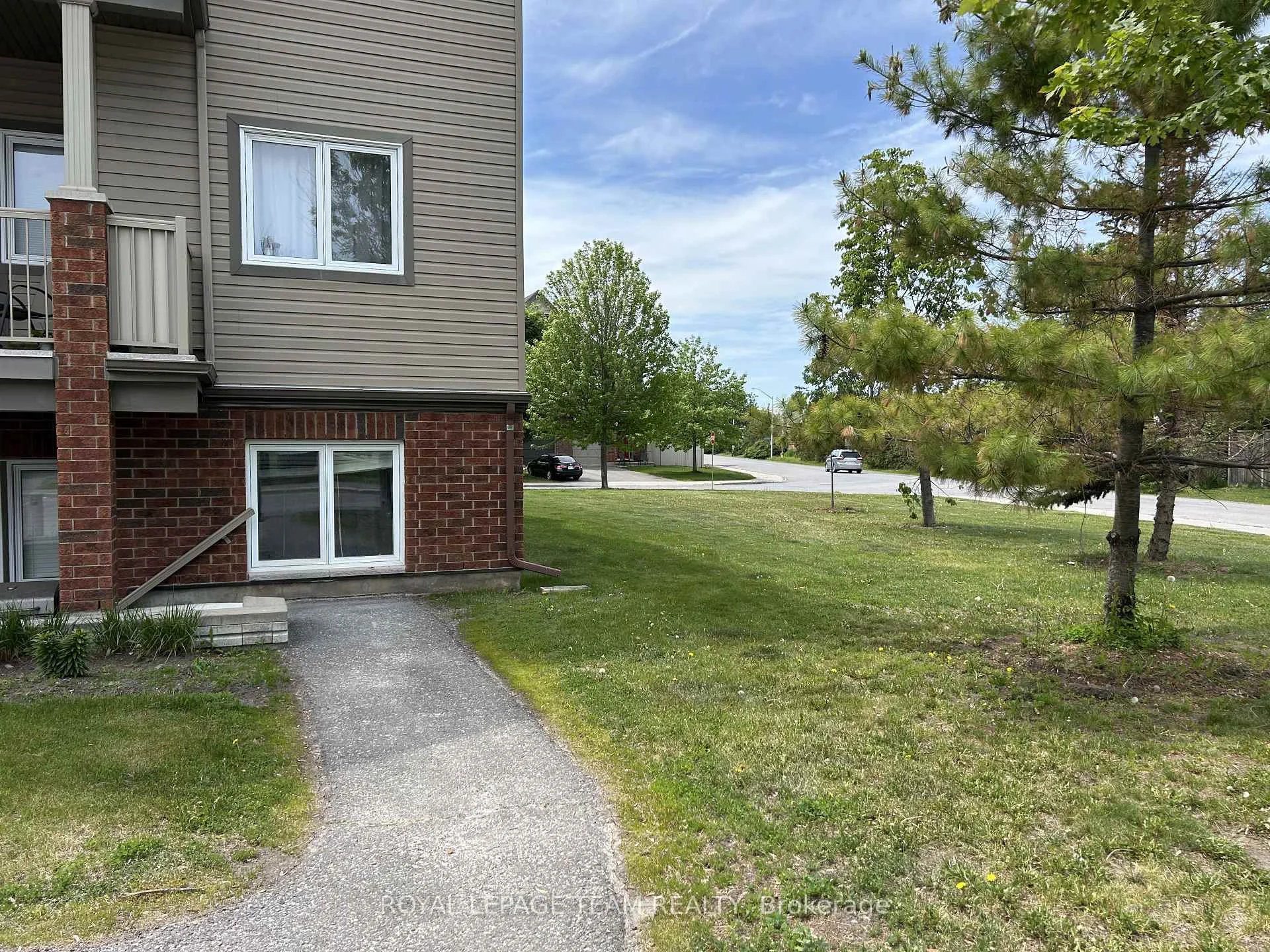 Photo 28 of Unit H, 105 Fraser Fields Way, Ottawa, Barrhaven - Heritage Park — HOMEH