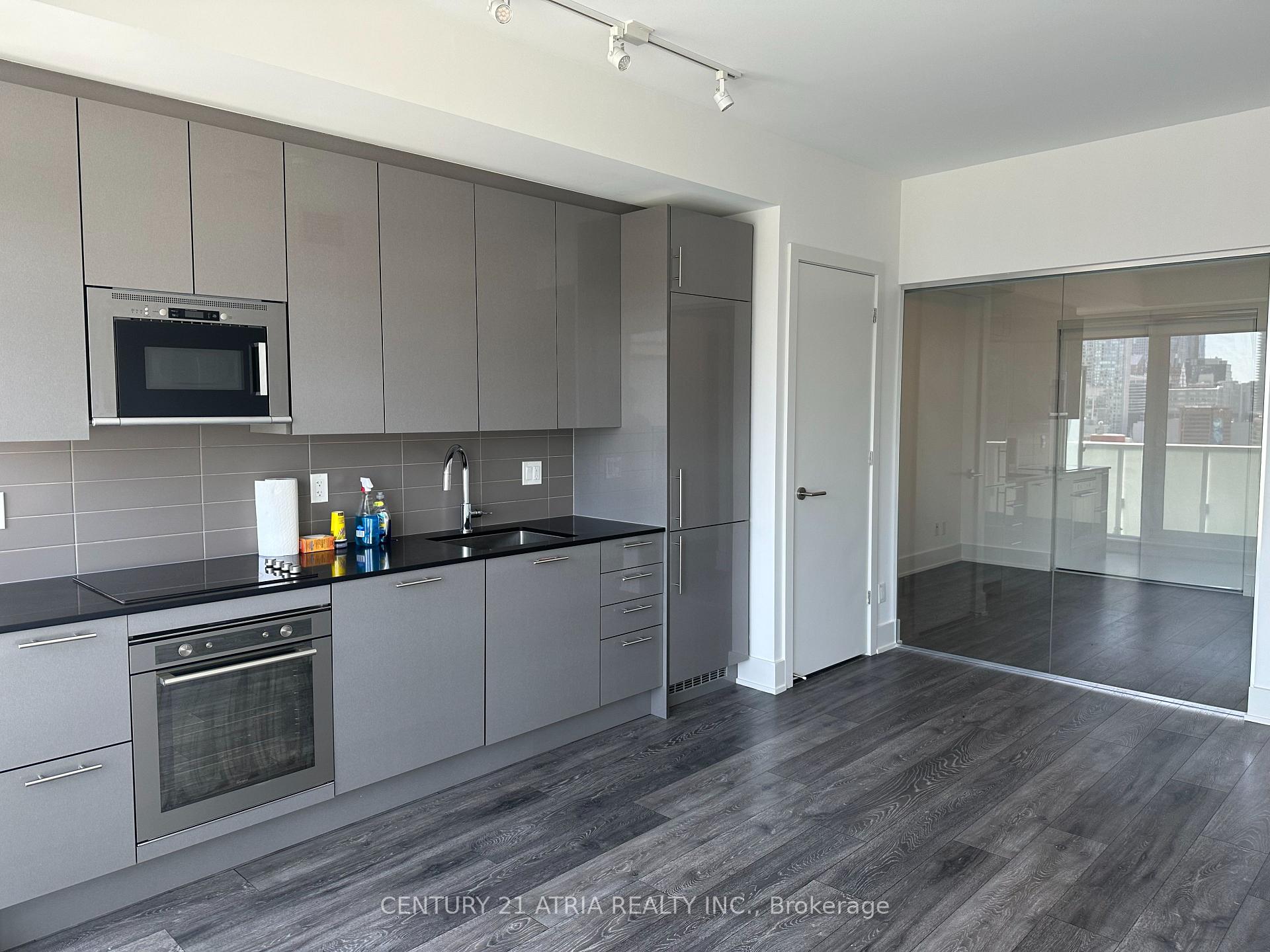 Photo 3 of Unit 1213, 403 Church Street, Toronto, Church-Yonge Corridor — HOMEH