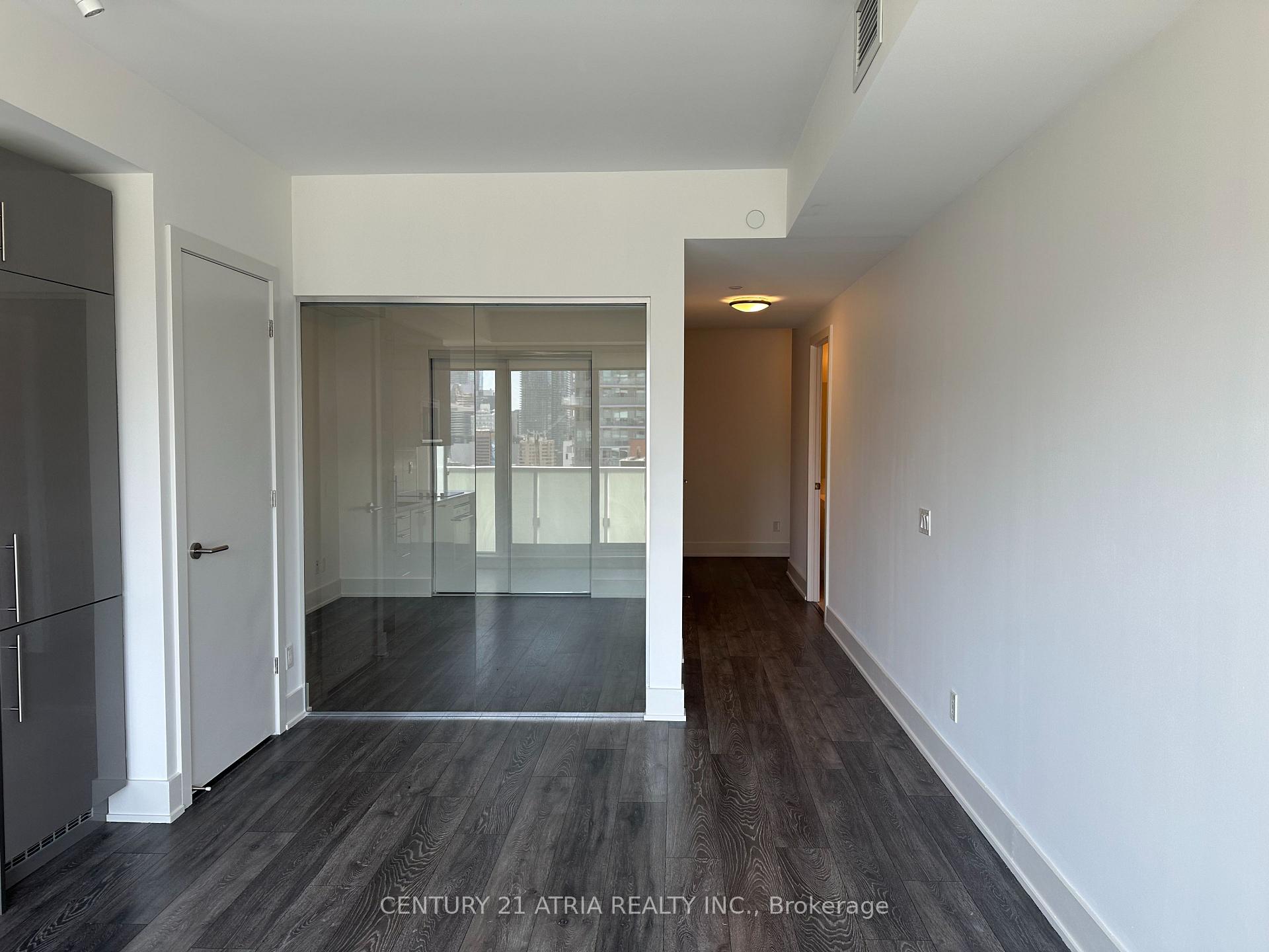 Photo 4 of Unit 1213, 403 Church Street, Toronto, Church-Yonge Corridor — HOMEH