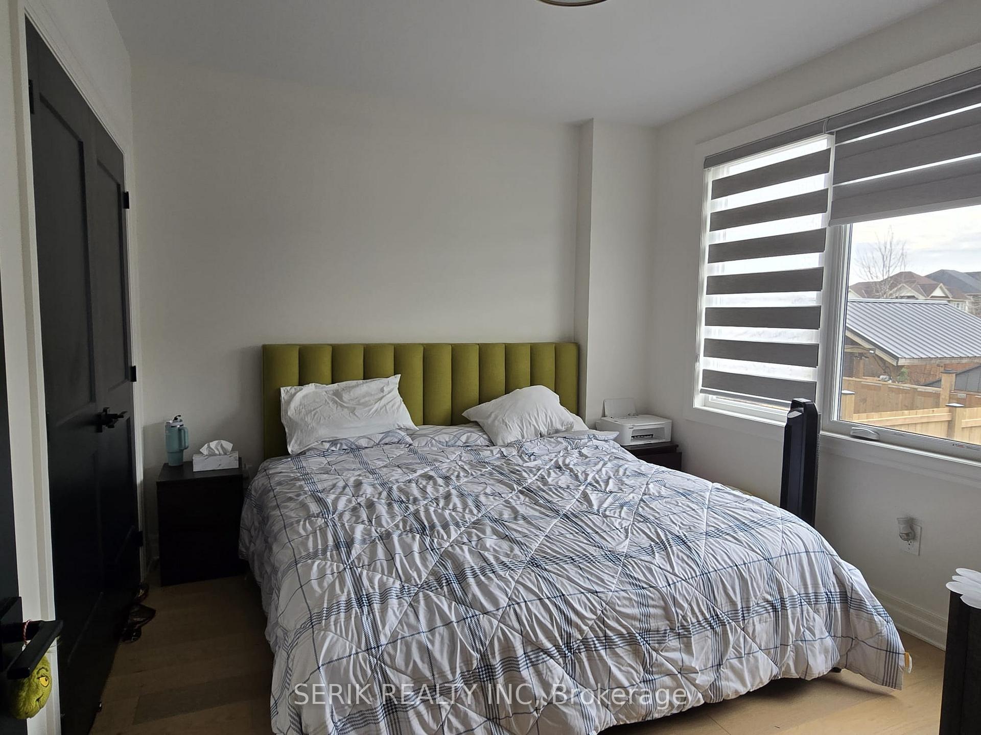 Photo 1 of Main -7520 Splendour Drive, Niagara Falls, Brown — HOMEH