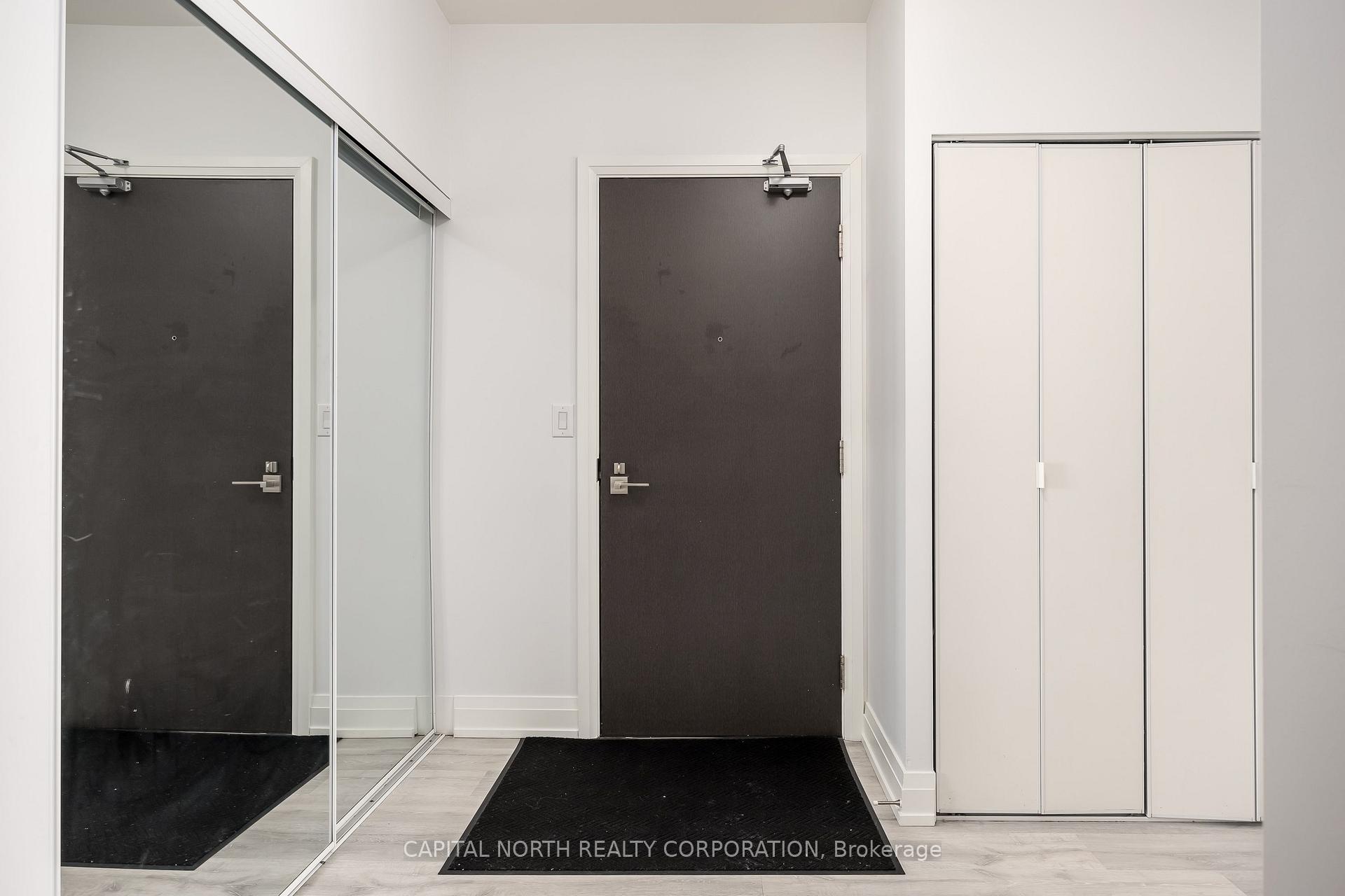 Photo 6 of Unit PH 10, 3700 Highway 7 Road, Vaughan, Vaughan Corporate Centre — HOMEH