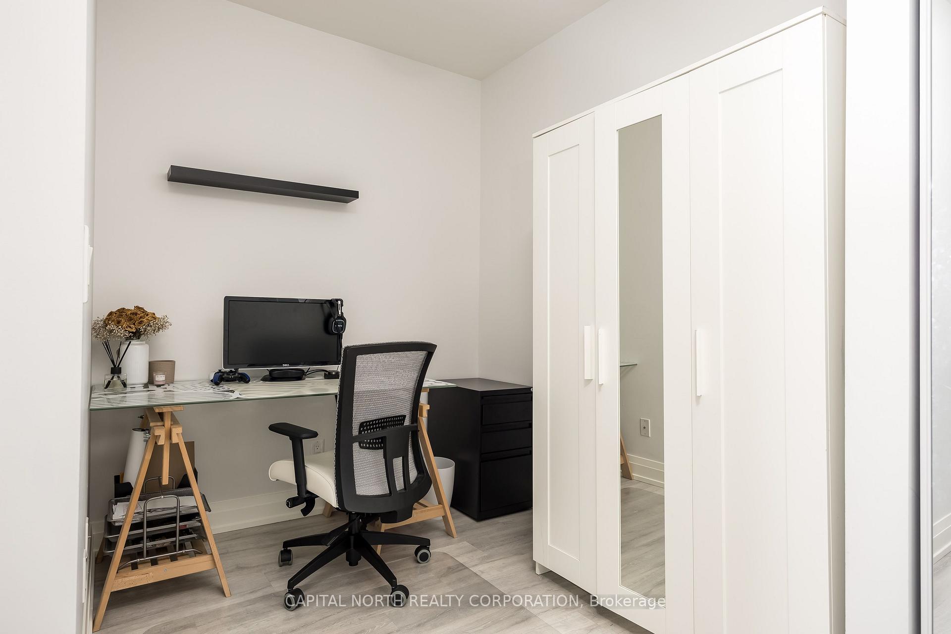Photo 7 of Unit PH 10, 3700 Highway 7 Road, Vaughan, Vaughan Corporate Centre — HOMEH