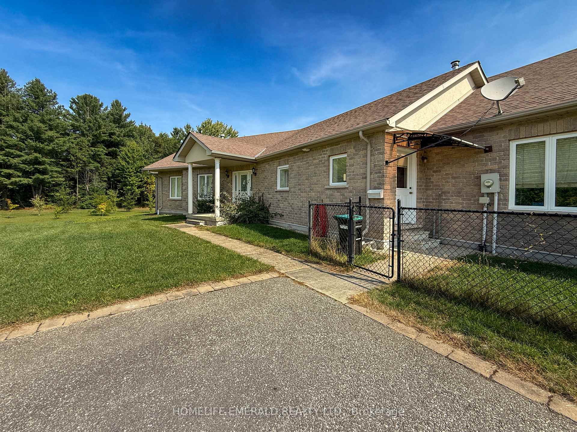 Photo 7 of 3175 3/4 Concession, Clearview, Rural Clearview — HOMEH
