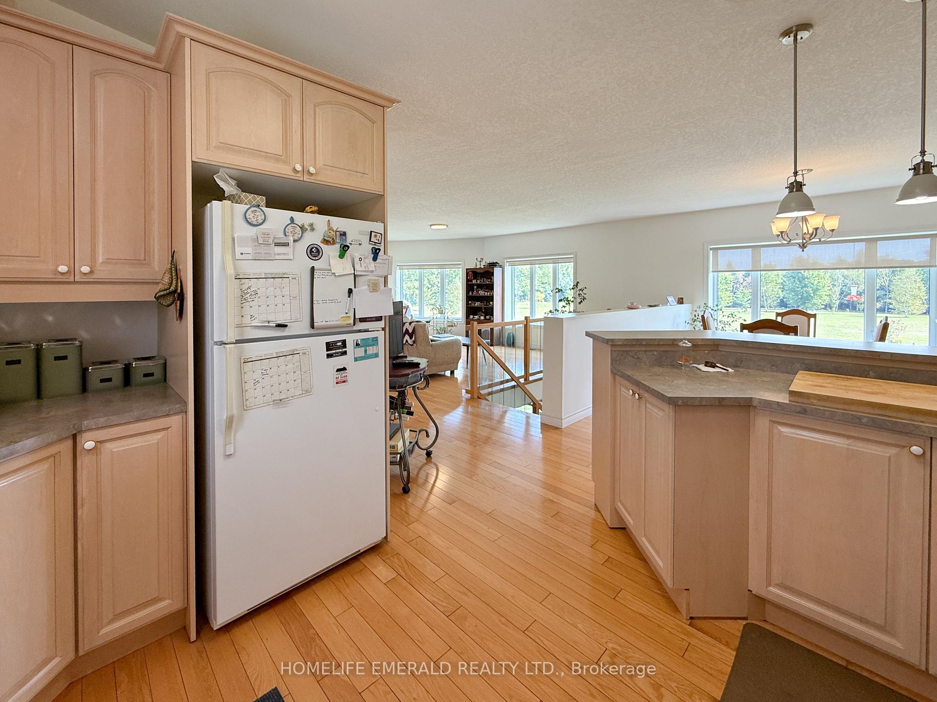 Photo 19 of 3175 3/4 Concession, Clearview, Rural Clearview — HOMEH