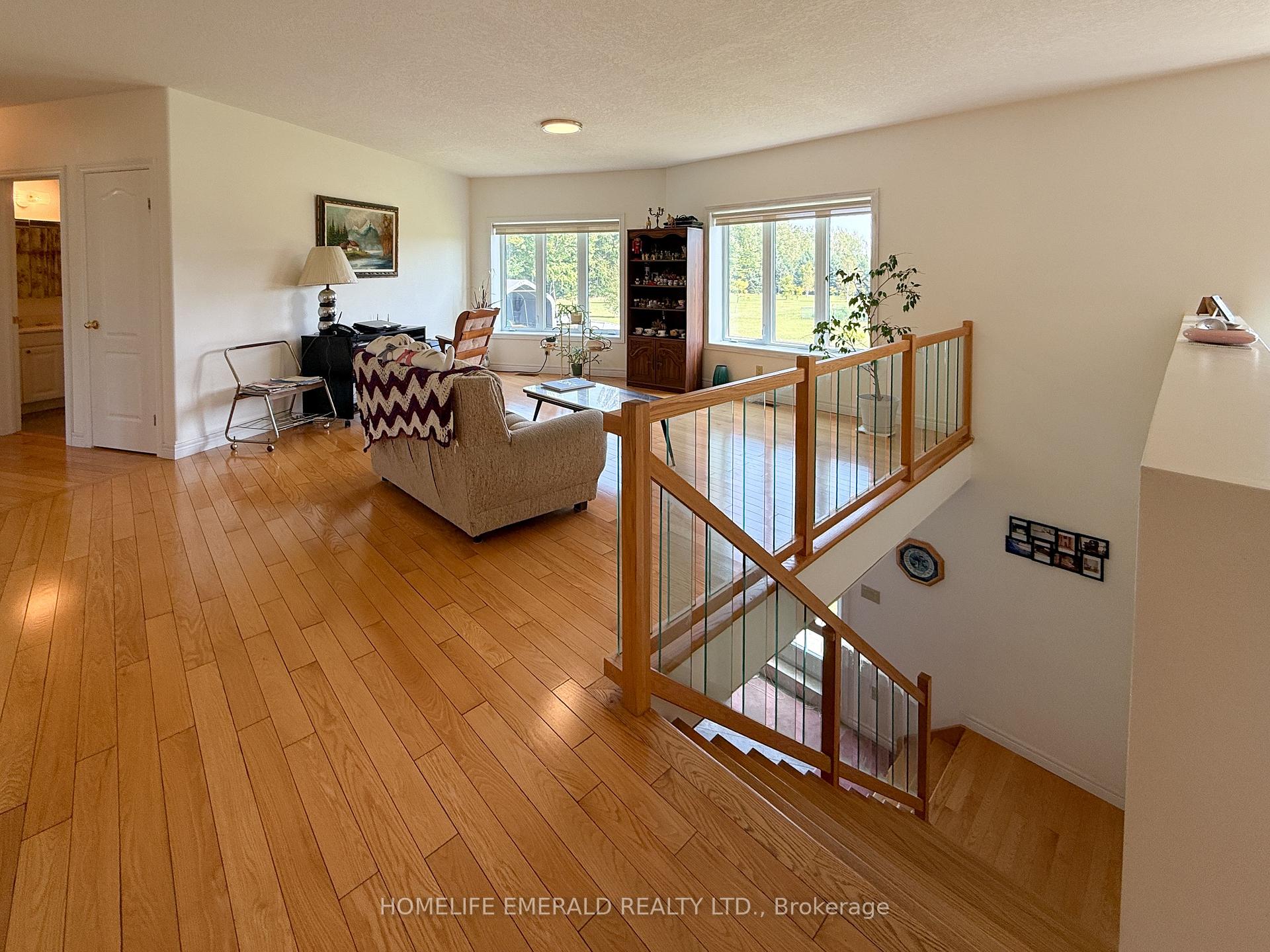 Photo 21 of 3175 3/4 Concession, Clearview, Rural Clearview — HOMEH