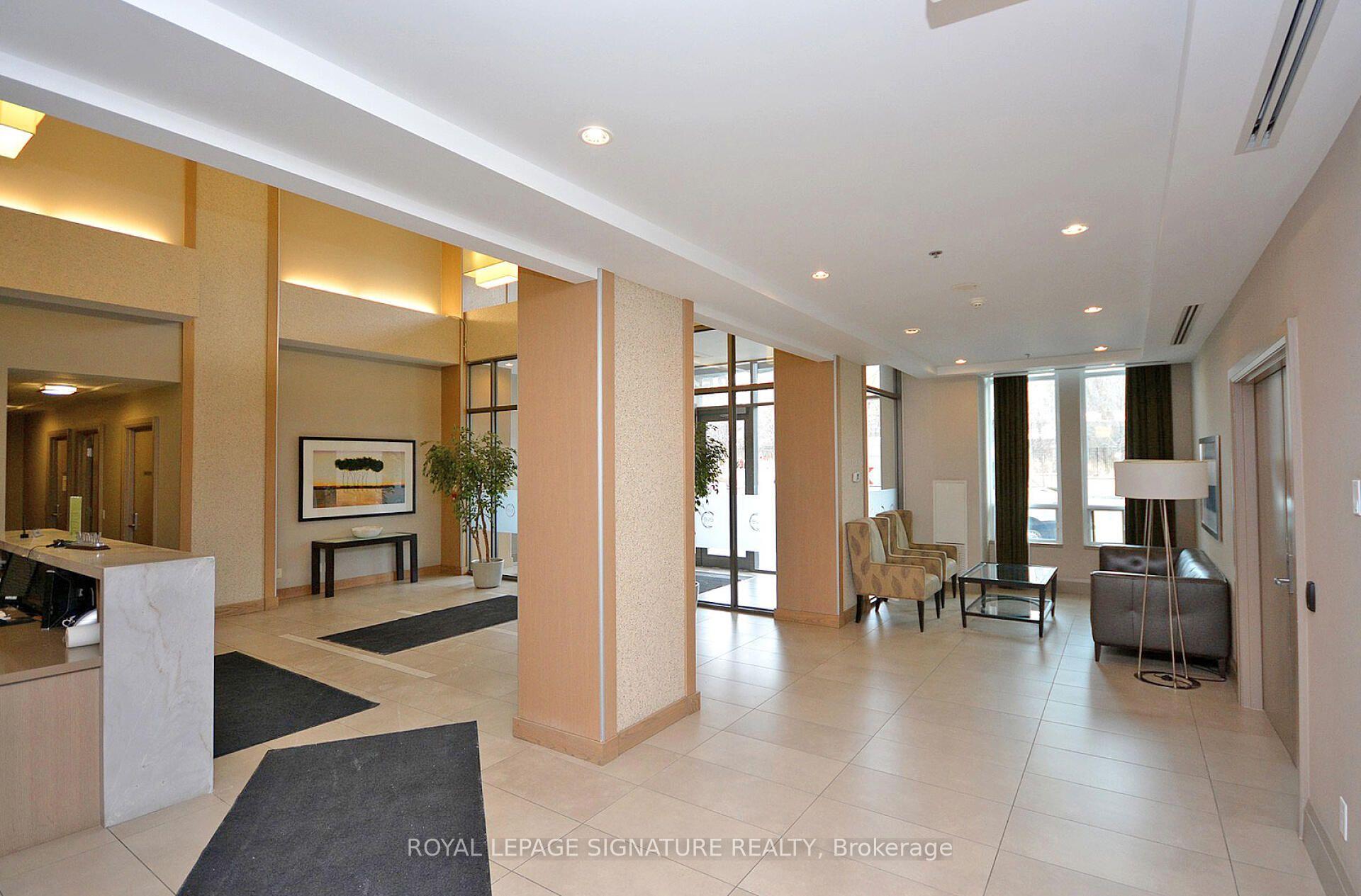 Photo 4 of Unit 3303, 3515 Kariya Drive, Mississauga, Fairview — HOMEH