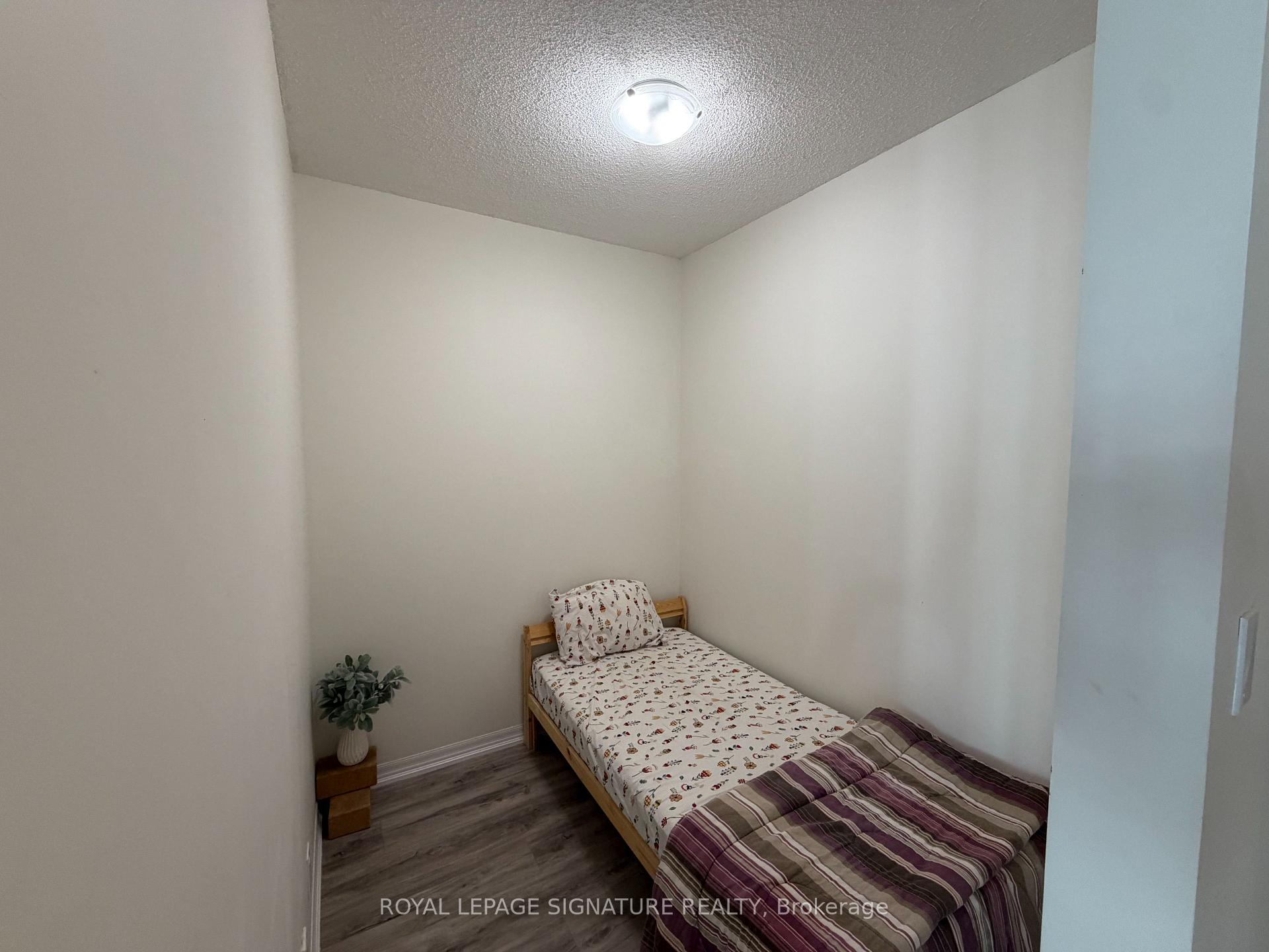 Photo 7 of Unit 3303, 3515 Kariya Drive, Mississauga, Fairview — HOMEH