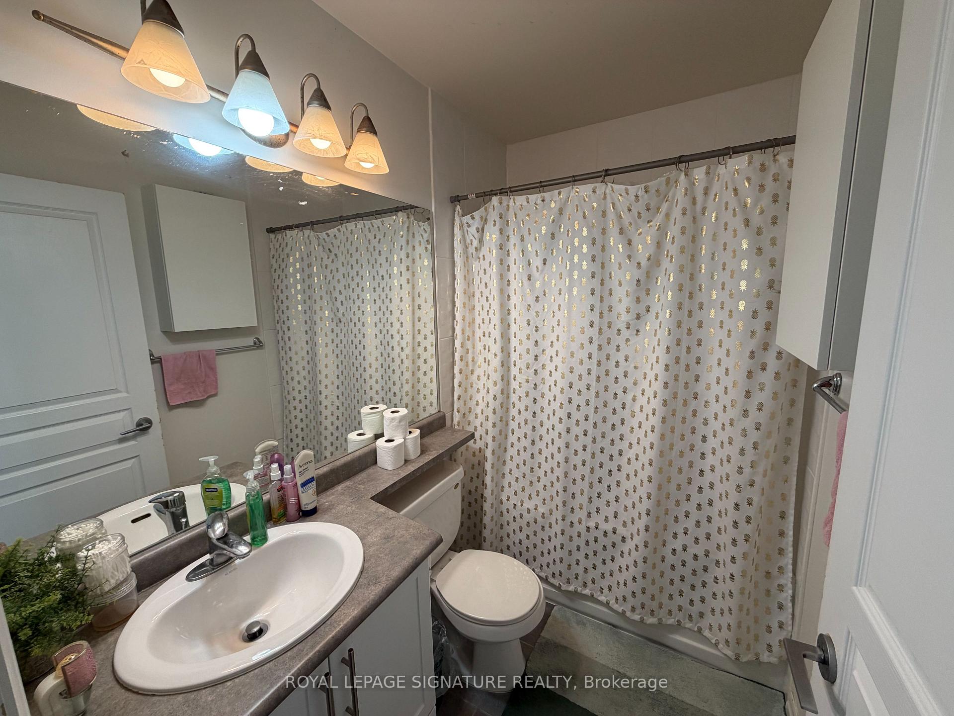 Photo 8 of Unit 3303, 3515 Kariya Drive, Mississauga, Fairview — HOMEH