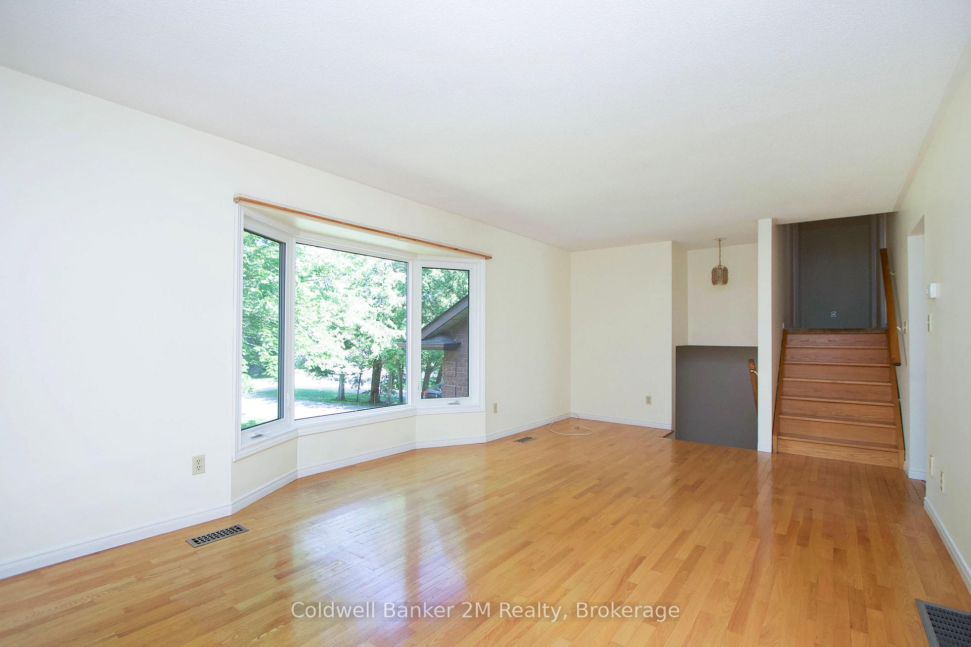 Photo 7 of 3324 Tooley Road, Clarington, Courtice — HOMEH