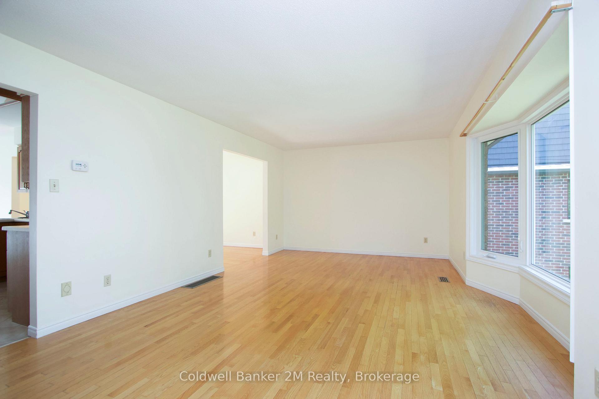 Photo 9 of 3324 Tooley Road, Clarington, Courtice — HOMEH