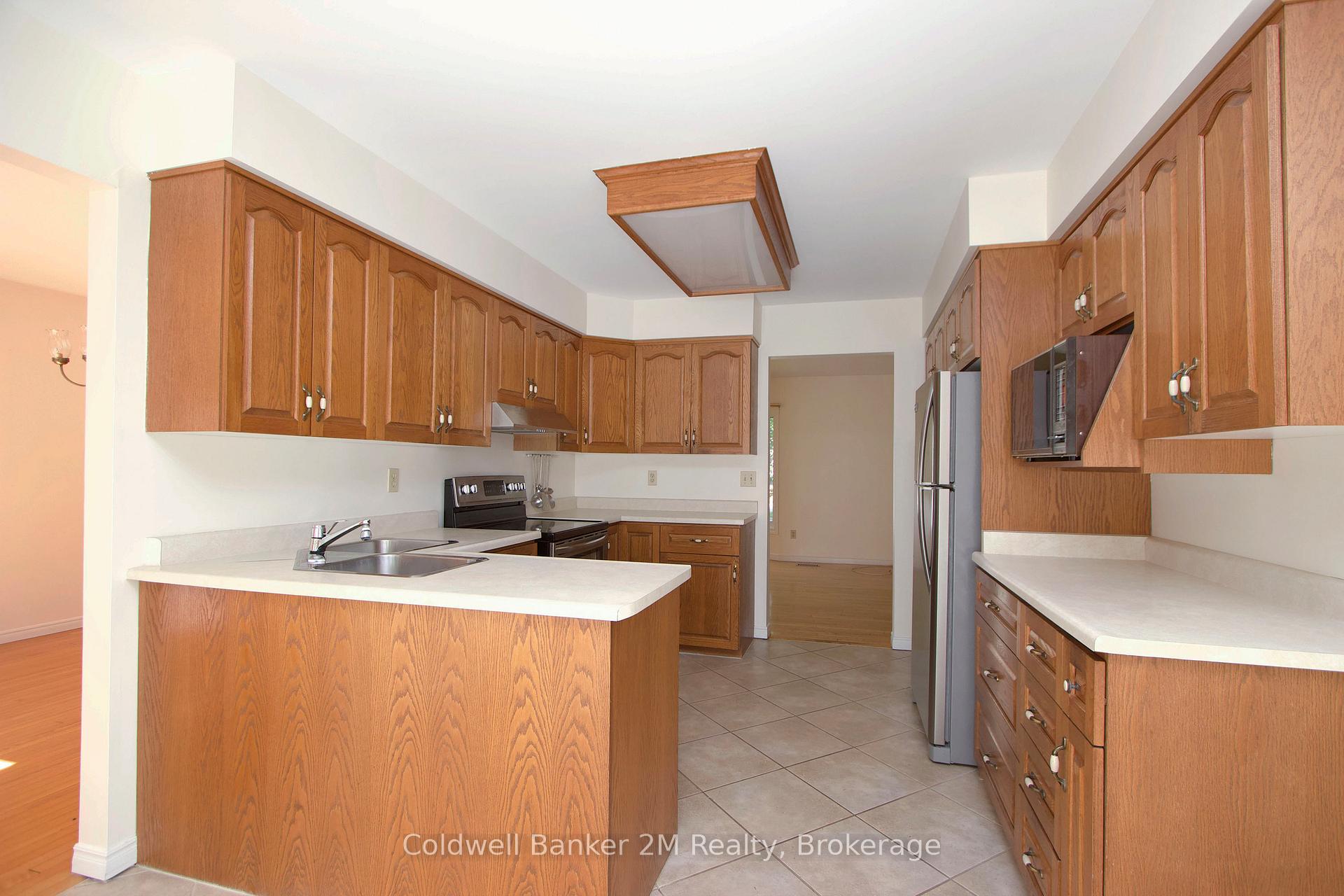 Photo 12 of 3324 Tooley Road, Clarington, Courtice — HOMEH