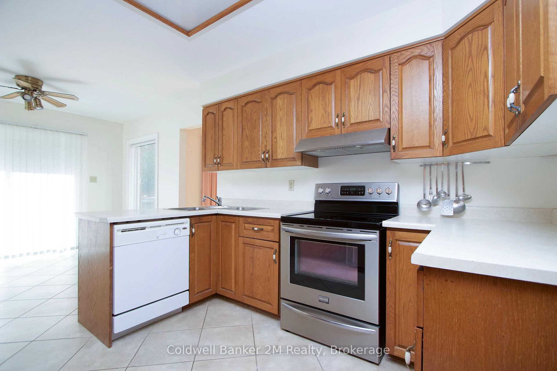 Photo 13 of 3324 Tooley Road, Clarington, Courtice — HOMEH