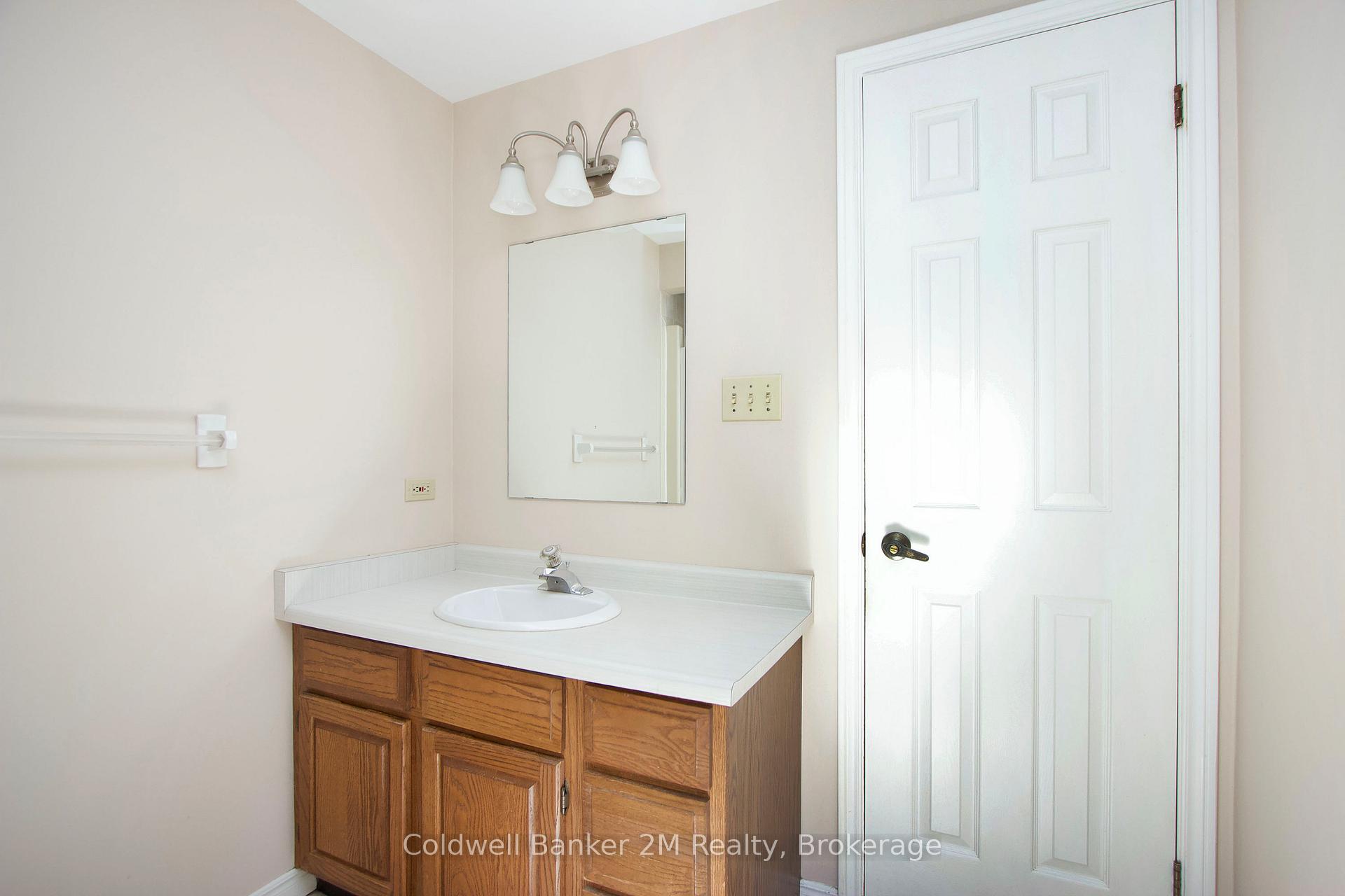 Photo 27 of 3324 Tooley Road, Clarington, Courtice — HOMEH
