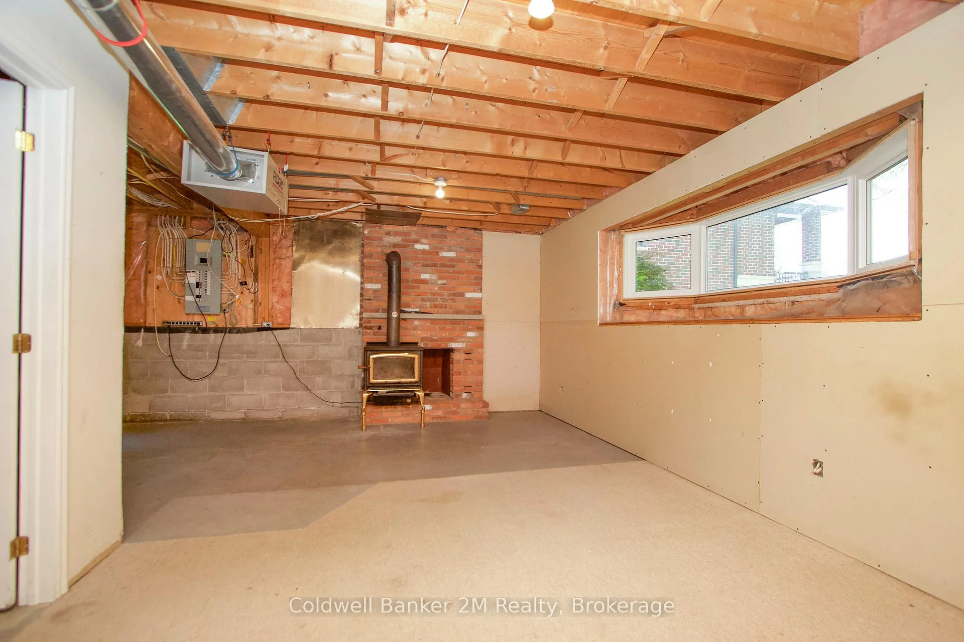 Photo 24 of 3324 Tooley Road, Clarington, Courtice — HOMEH