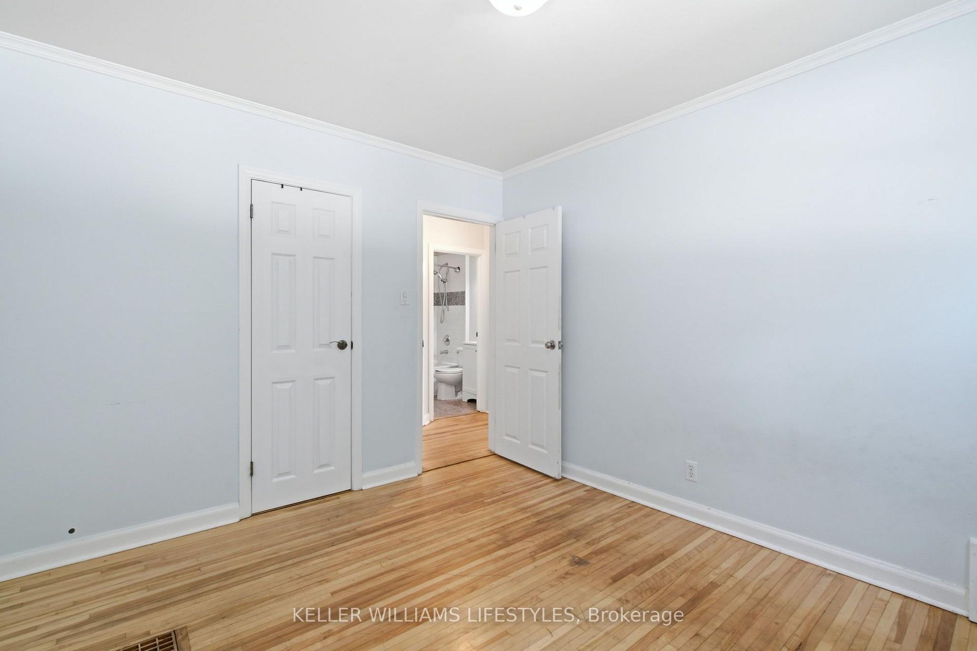 Photo 15 of 60 Churchill Crescent, St. Thomas — HOMEH