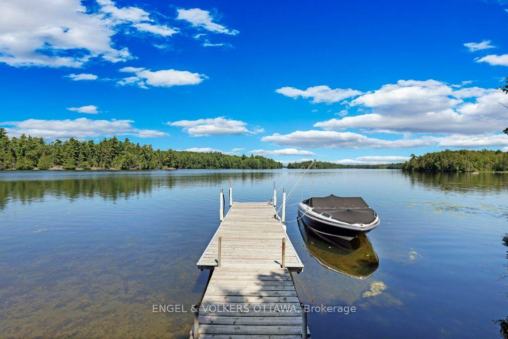 Photo 4 of 1752 C Mohawk Lane, Frontenac, Frontenac Centre — HOMEH