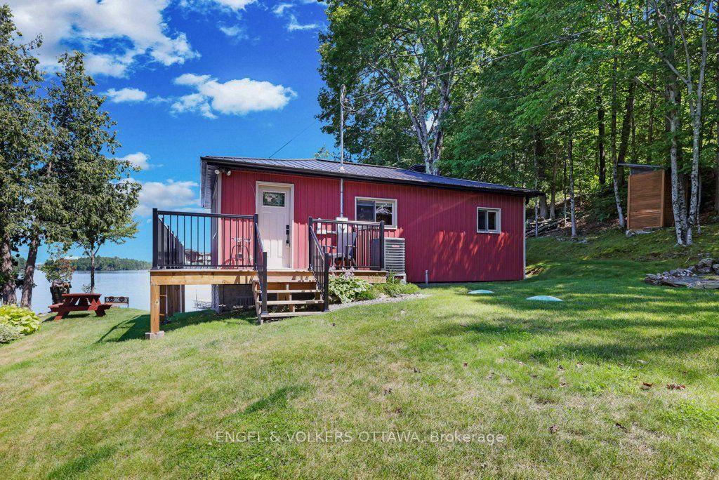 Photo 14 of 1752 C Mohawk Lane, Frontenac, Frontenac Centre — HOMEH