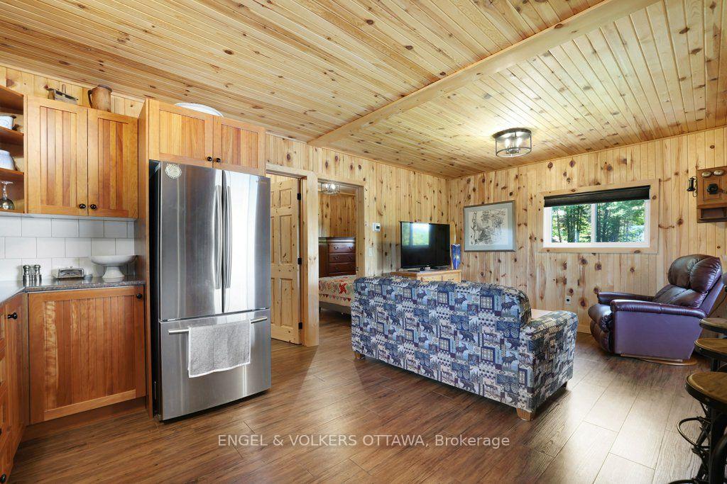 Photo 22 of 1752 C Mohawk Lane, Frontenac, Frontenac Centre — HOMEH