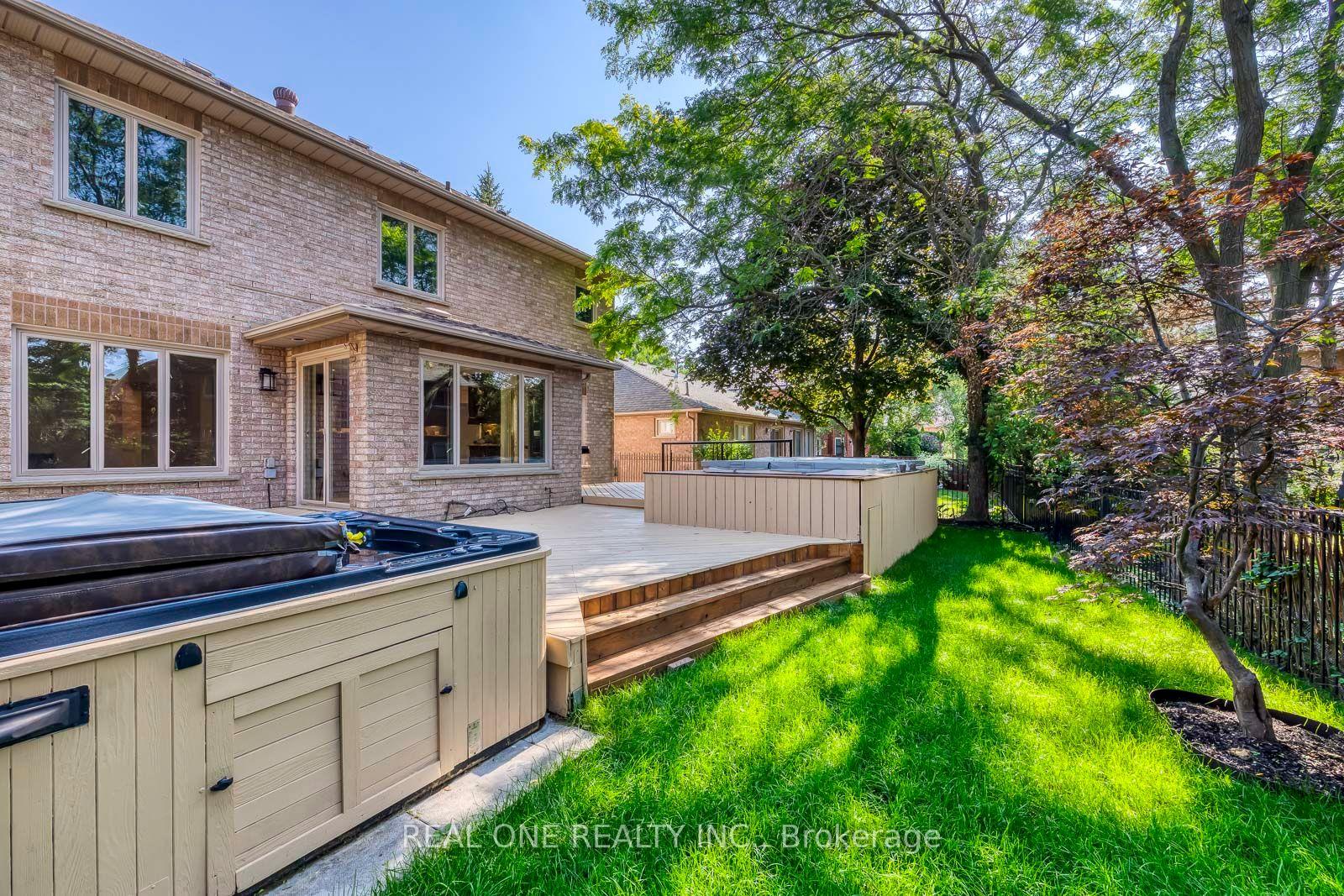 Photo 47 of 1124 Thoresby Drive, Oakville, Clearview — HOMEH