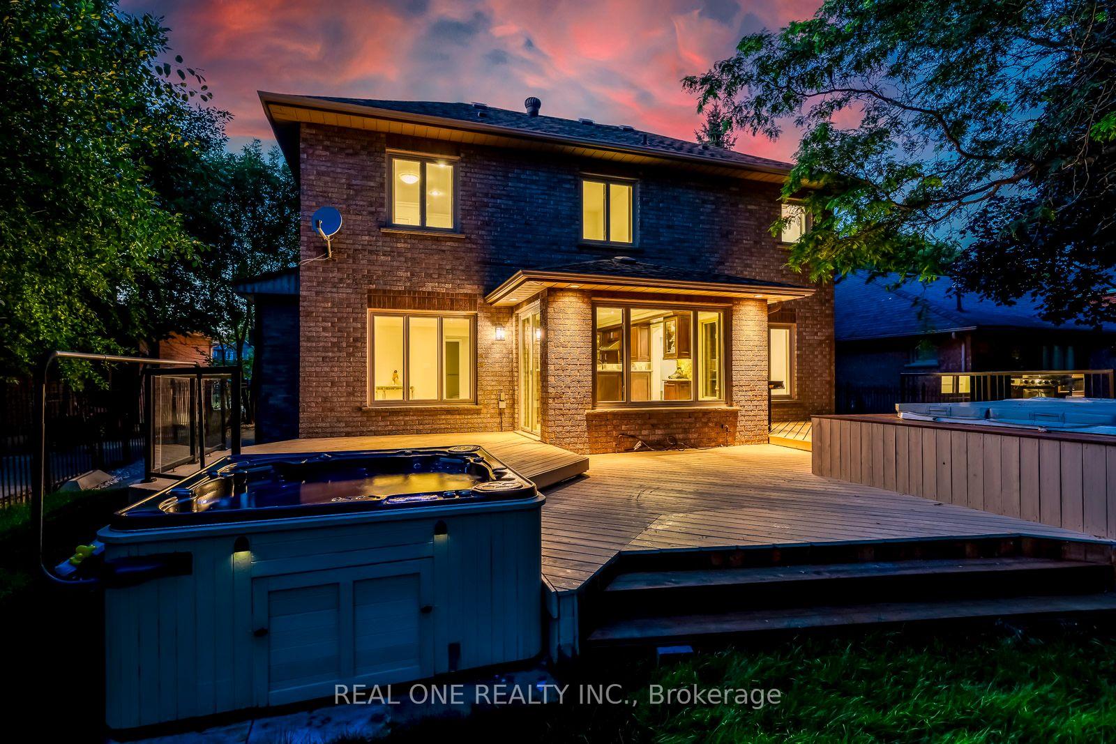 Photo 50 of 1124 Thoresby Drive, Oakville, Clearview — HOMEH