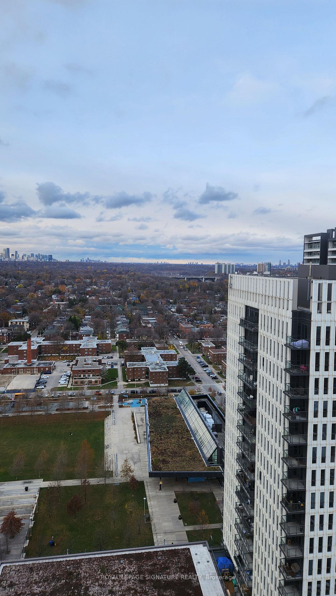 Photo 3 of Unit 2811, 55 Regent Park Boulevard, Toronto, Regent Park — HOMEH