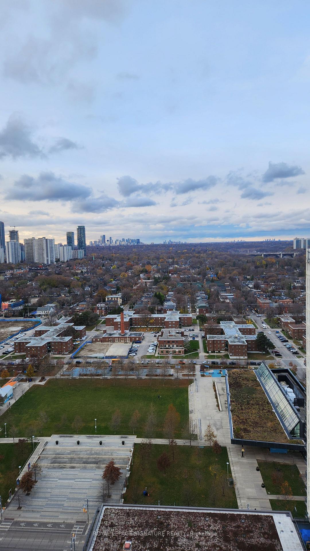 Photo 5 of Unit 2811, 55 Regent Park Boulevard, Toronto, Regent Park — HOMEH