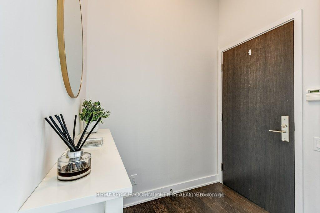 Photo 6 of Unit 602, 1815 Yonge Street, Toronto, Mount Pleasant East — HOMEH