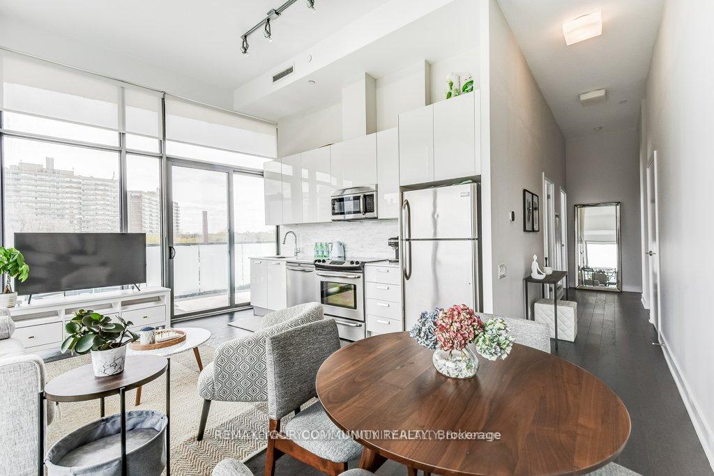 Photo 11 of Unit 602, 1815 Yonge Street, Toronto, Mount Pleasant East — HOMEH
