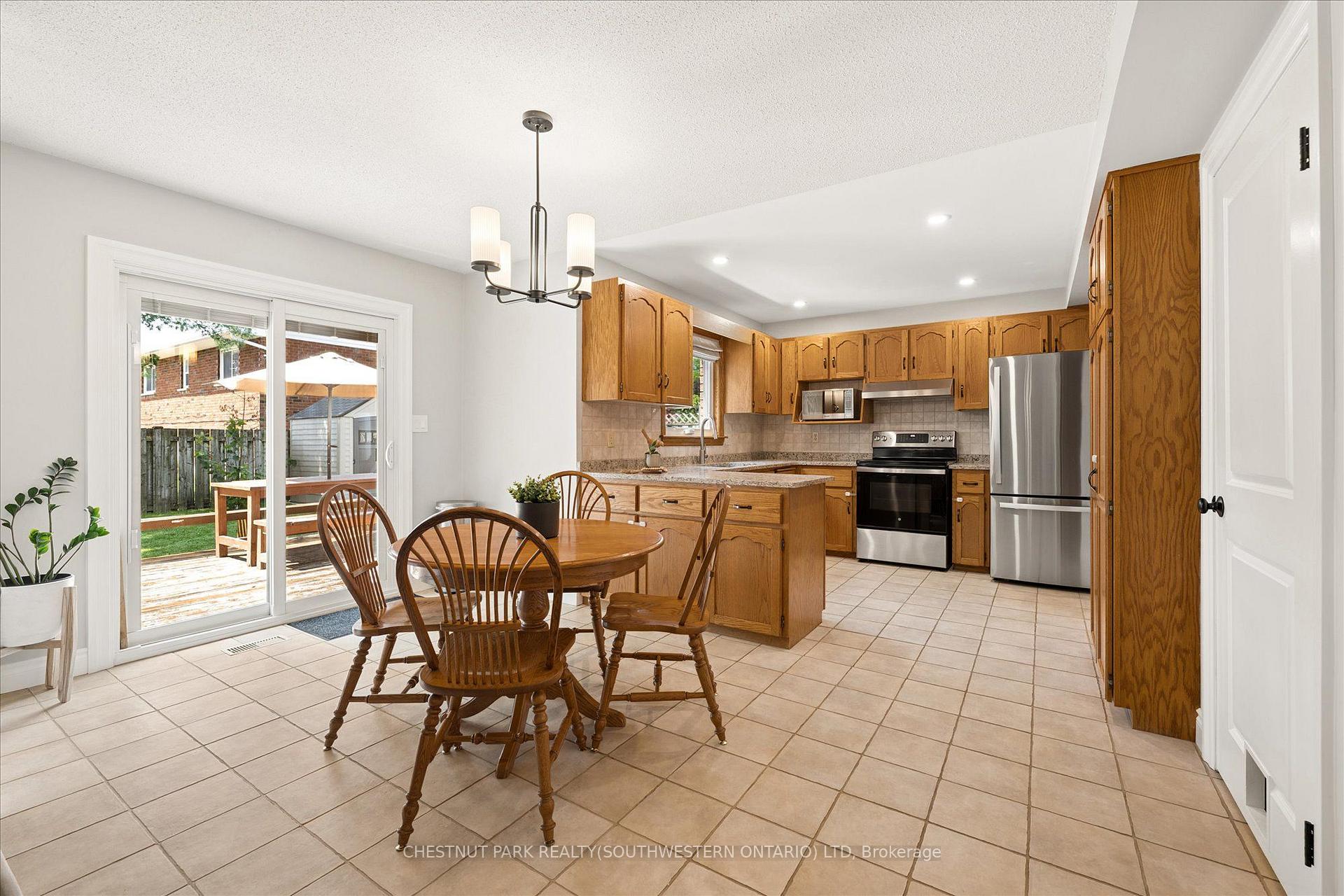 Photo 13 of 43 Mcgregor Street, Stratford — HOMEH