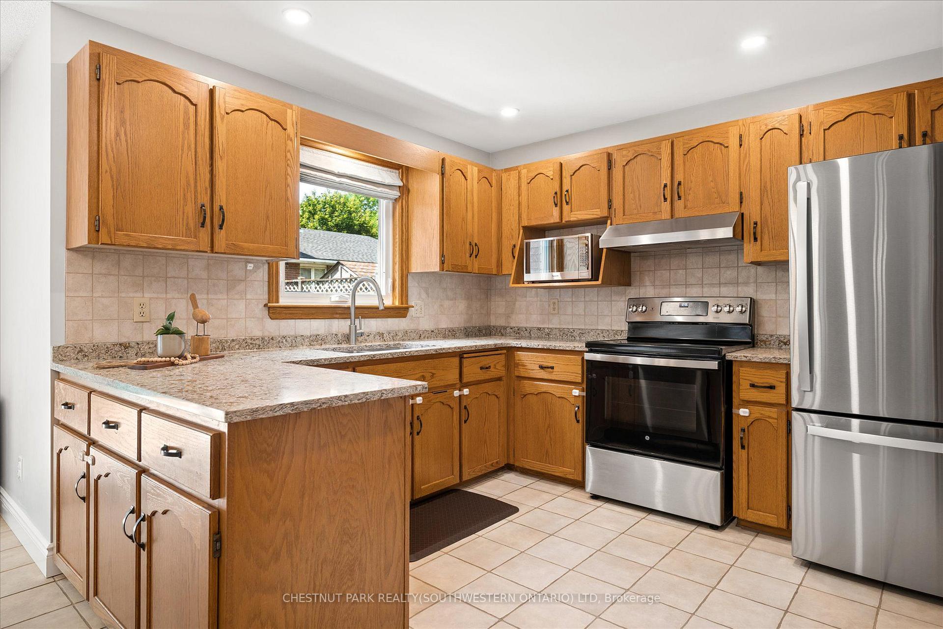 Photo 15 of 43 Mcgregor Street, Stratford — HOMEH