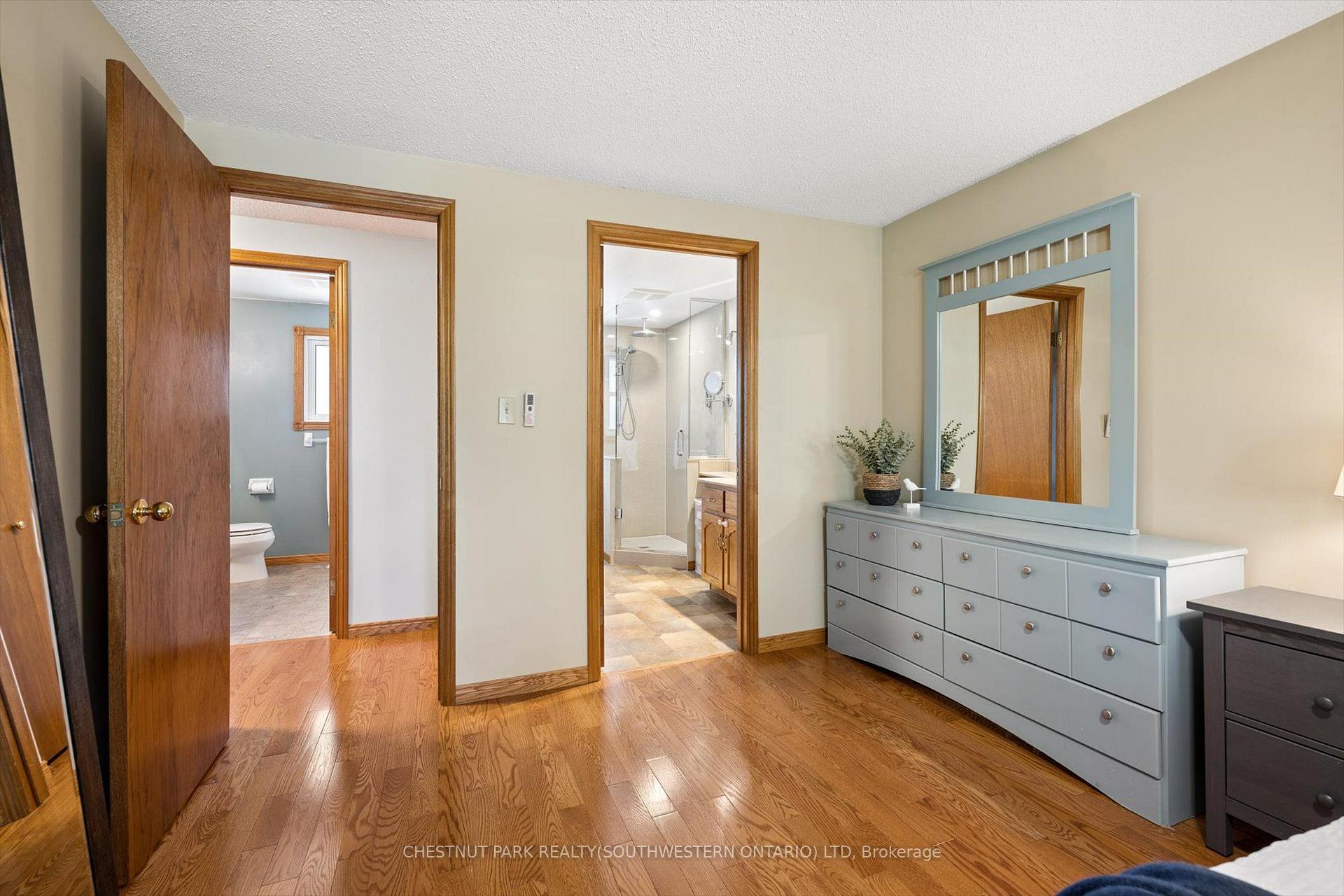 Photo 25 of 43 Mcgregor Street, Stratford — HOMEH