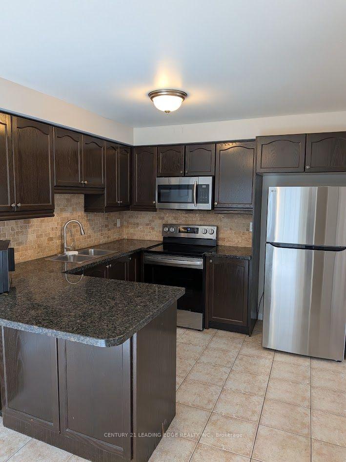 Photo 5 of 115 Elliottglen Drive, Ajax, Northeast Ajax — HOMEH