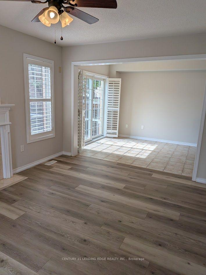 Photo 7 of 115 Elliottglen Drive, Ajax, Northeast Ajax — HOMEH