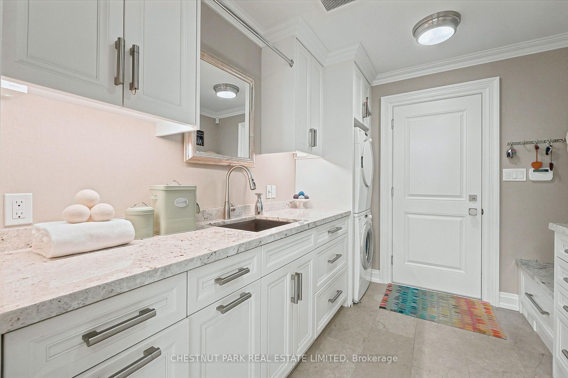 Photo 24 of 3226 Robert Street, Burlington, Roseland — HOMEH